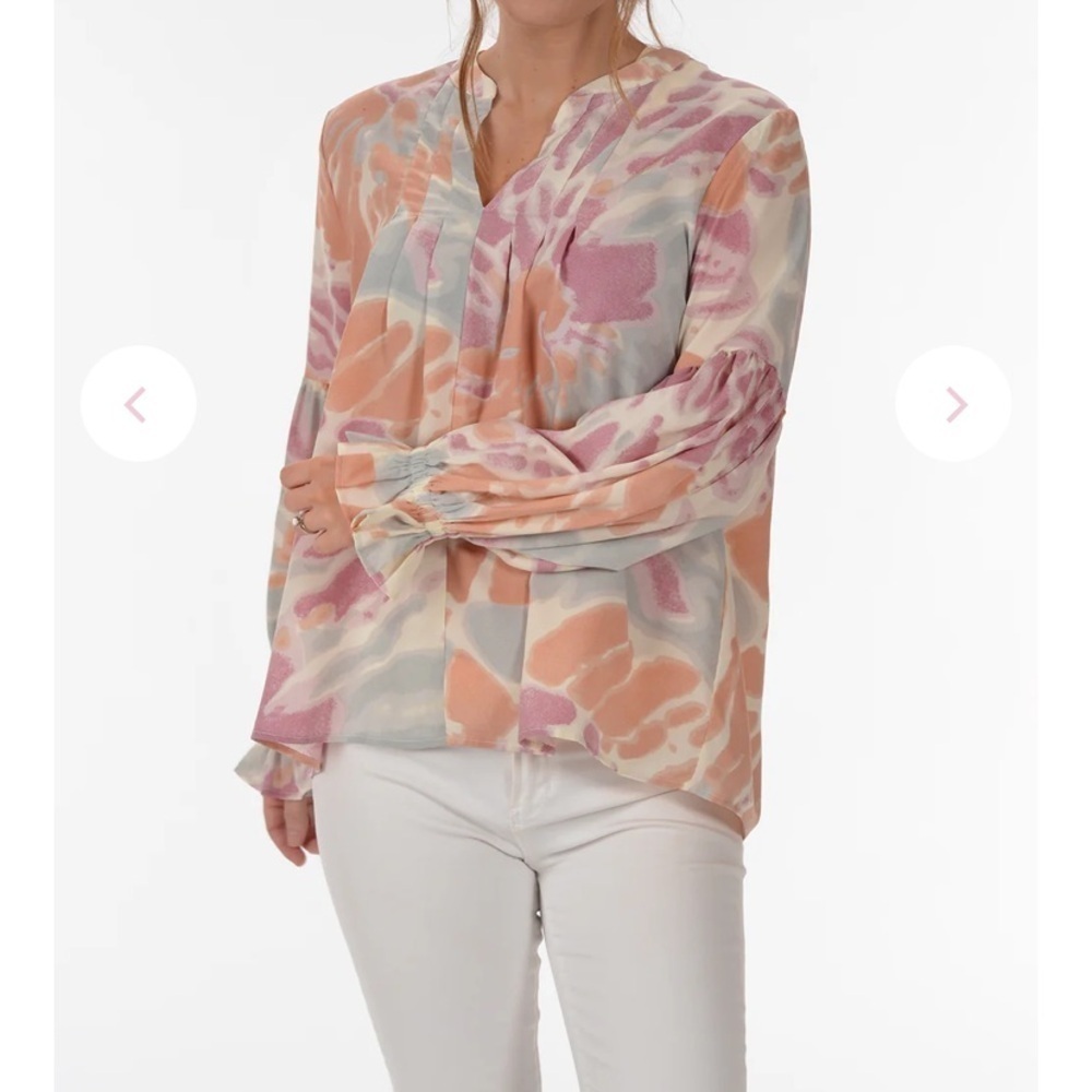 Entro Never Felt So Loved Top In Peach Splatter - Picture 2 of 8